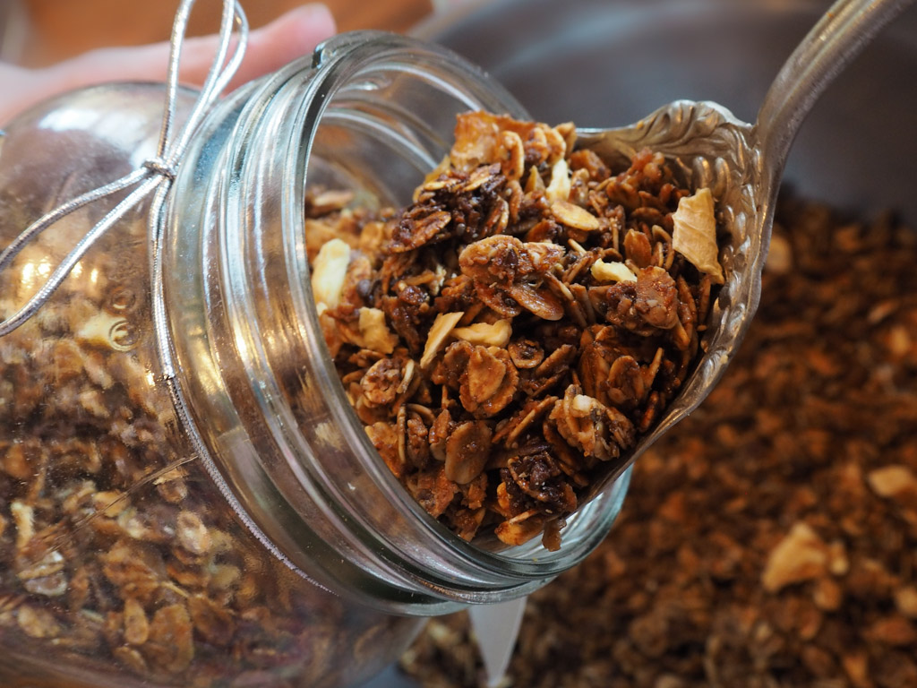 Granolas aux fruits et au chocolat: délicieux & santé